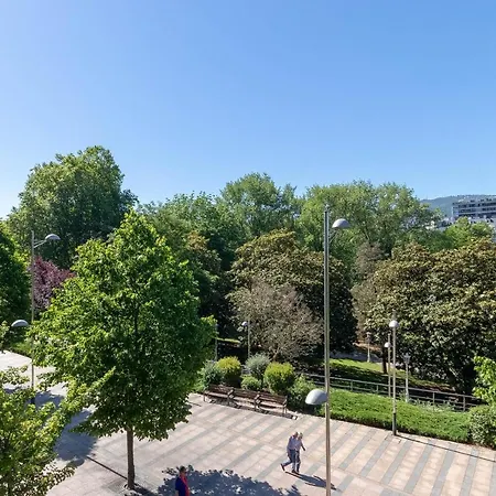 Appartement Privileged Views - Guggenheim - Free Parking Bilbao